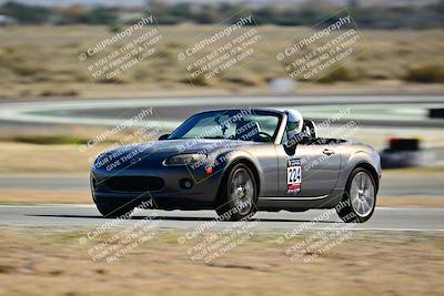 media/Dec-13-2025-Extreme Speed (Sat) [[d129ecb0b9]]/High Inter/Session 2 (Turn 4)/